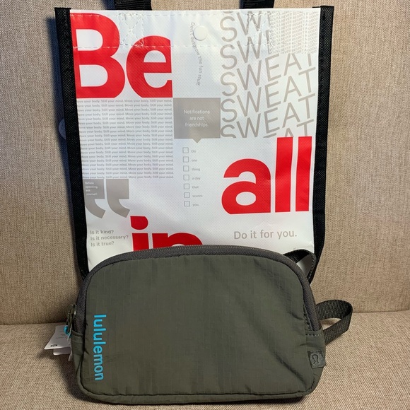 LULULEMON Carob Brown Mini Belt Bag NWT - Picture 4 of 15